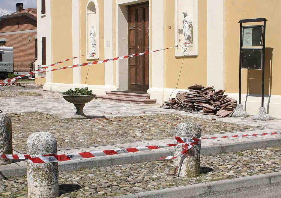 La chiesa riapre, ma con delle limitazioni