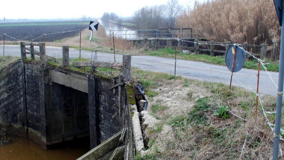 Troppo pericoloso Chiuso al traffico il ponte ‘Ovaretta’