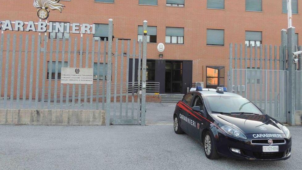 Sorpresi con droga sull’auto rubata