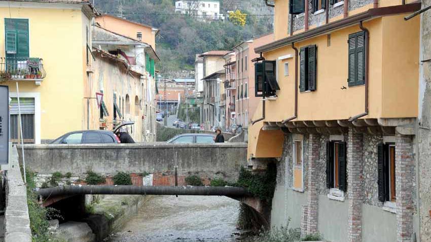 Il ponte della Bugia a Carrara