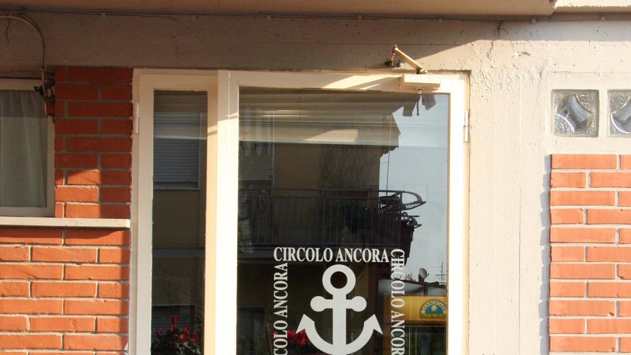 L'ingresso del circolo Ancora al Terminetto