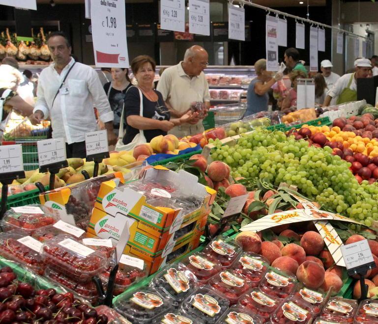 Rischia di chiudere la Coop di Tonfano