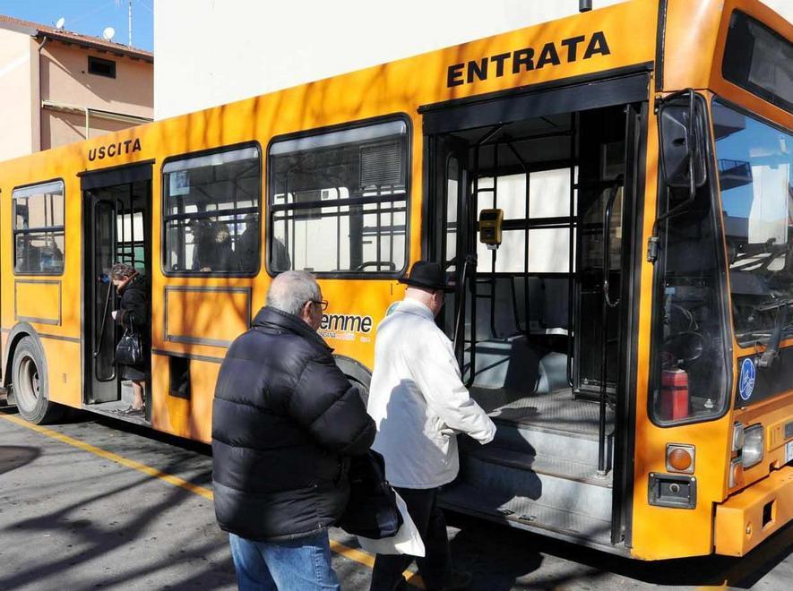 Telecamere sugli autobus contro le aggressioni