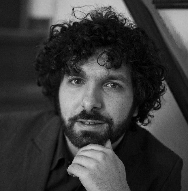 Questo libro è il suo asso nella Manica 