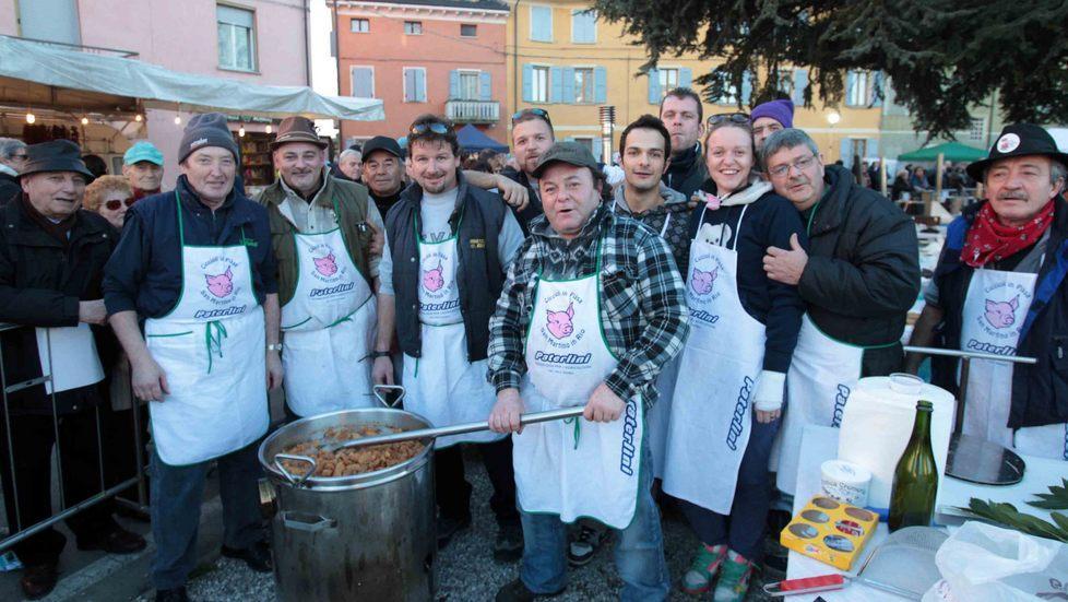 Non solo “Ciccioli in piasa” Gastronomia e negozi aperti 