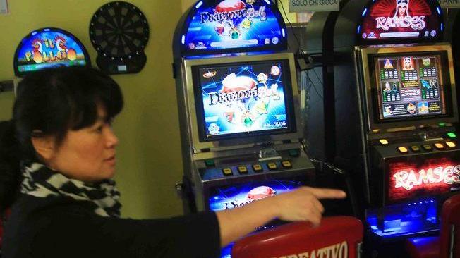 Banda delle slot all’assalto rubati due cambiamonete