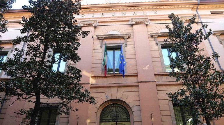 Il Riesame scarcera il poliziotto Mesiano