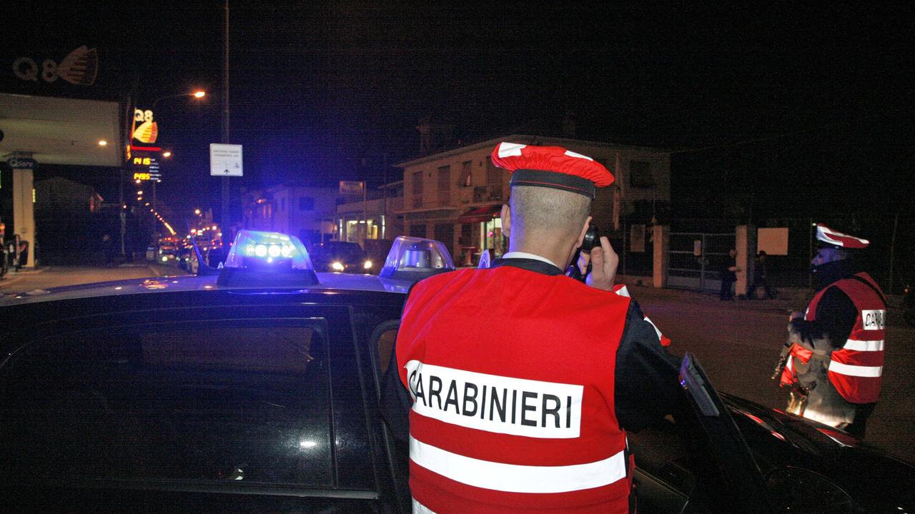Controlli notturni dei carabinieri