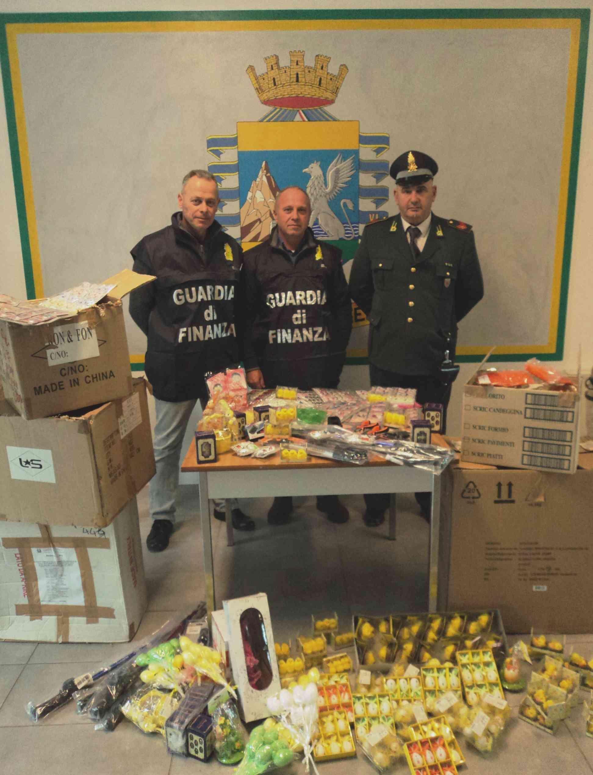 I prodotti sequestrati della Guardia di Finanza