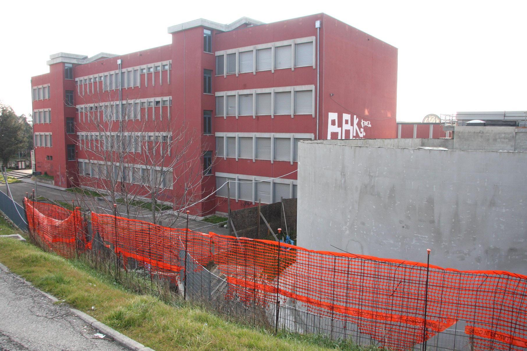 L'istituto Dagomari durante i lavori di ampliamento di due anni fa