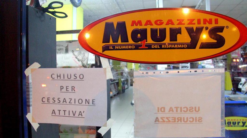 Le vetrine di Maury's sul viale Carducci