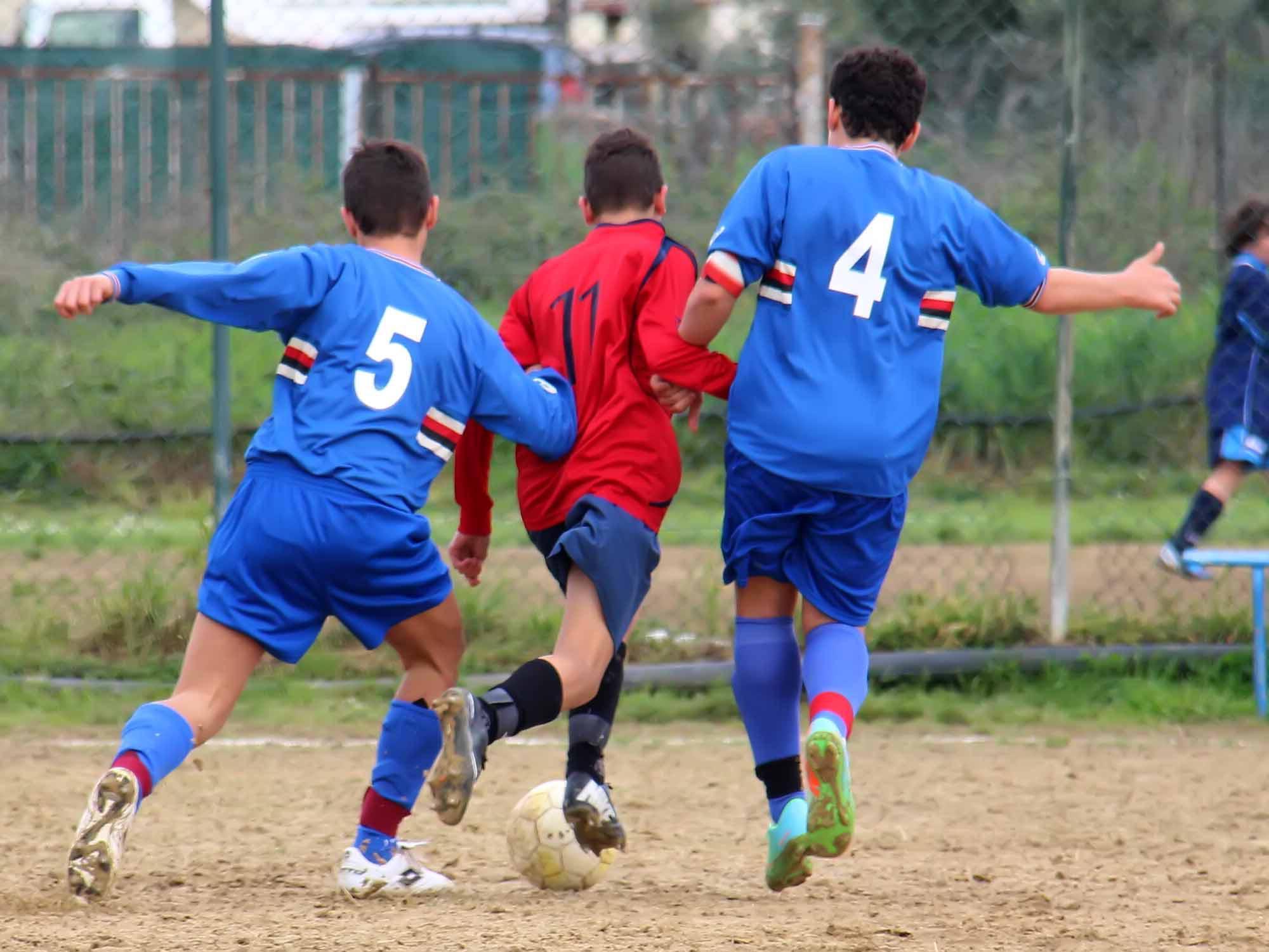 Una partita di calcio giovanile (foto archivio)