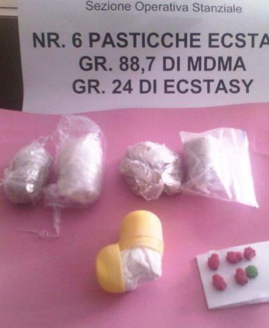 Portava droga dalla Germania: in manette