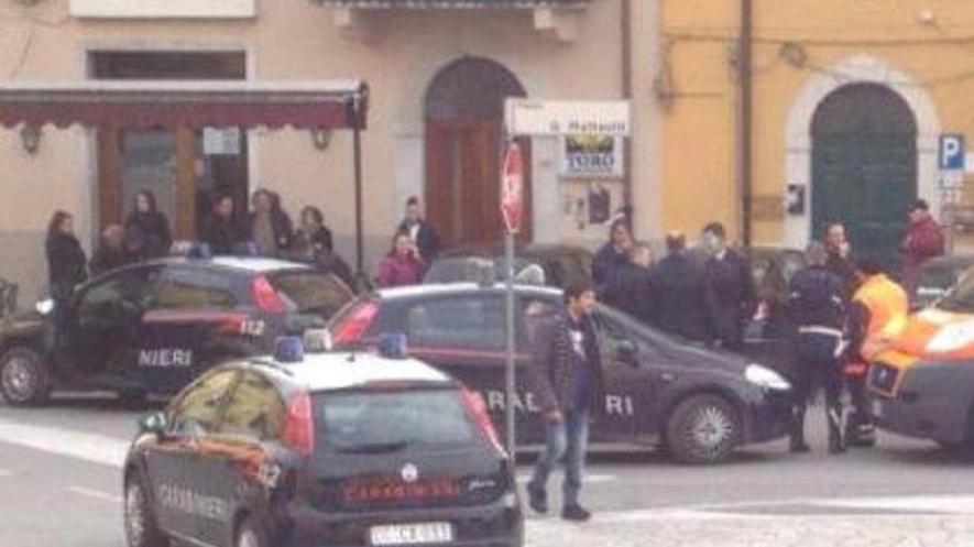 Rissa fuori dal bar, ricoverato in Psichiatria
