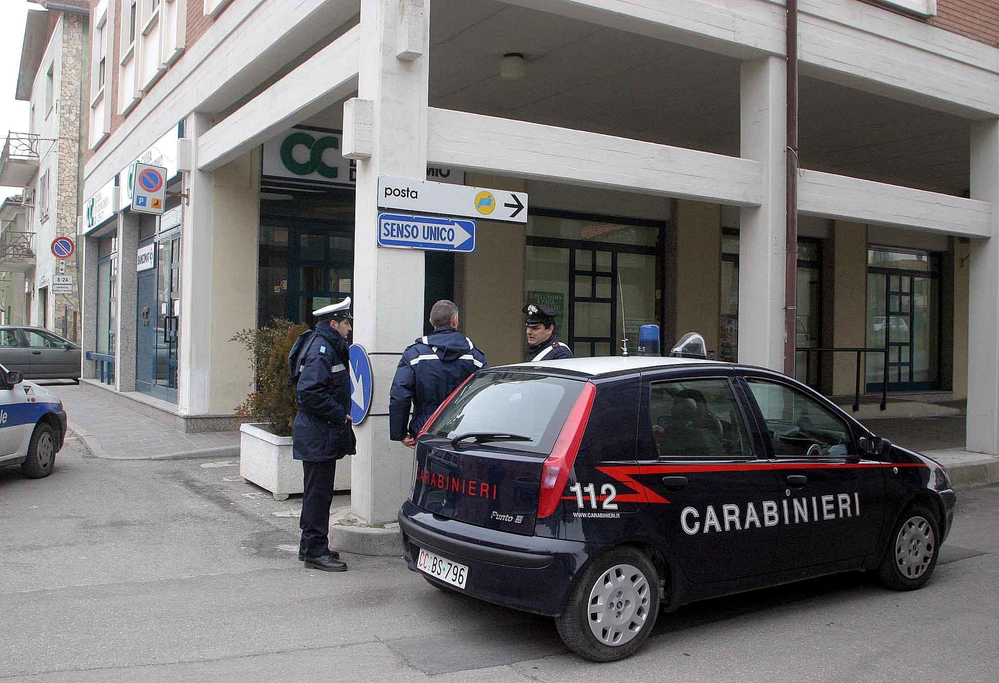 Carabinieri aggrediti al Mirabello durante i controlli antidroga