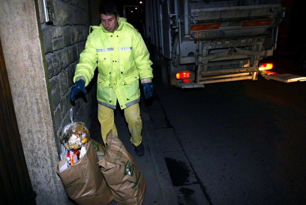 Rifiuti, ridurre i costi ed evitare gli sprechi nel porta a porta