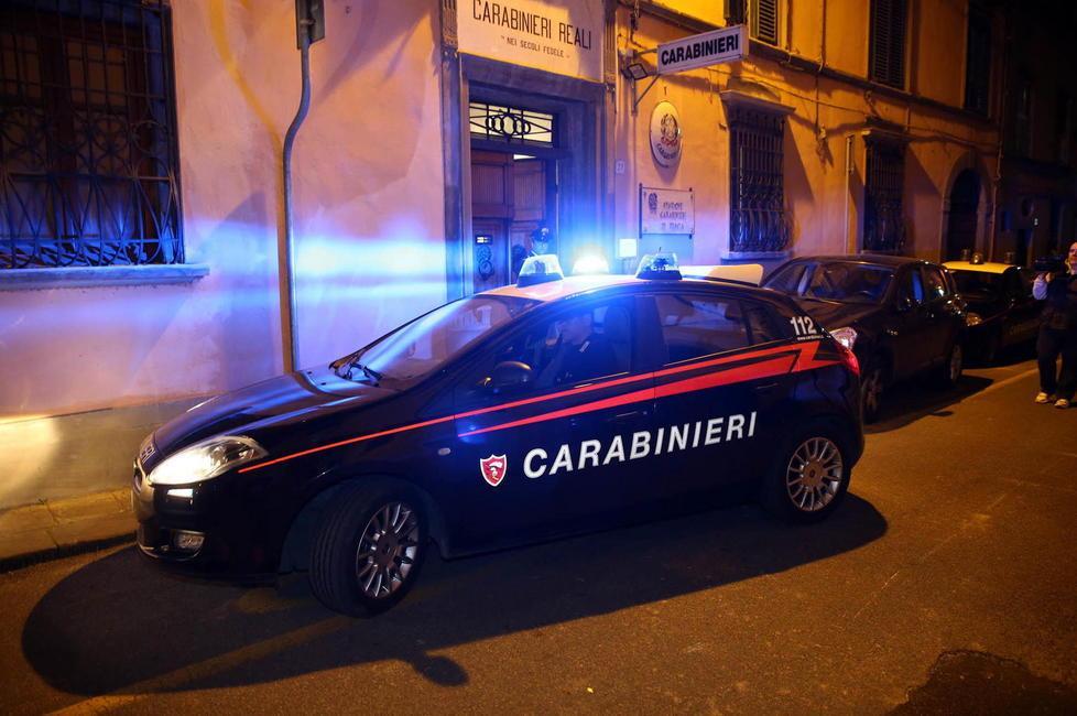 Droga, arrestata giovane coppia 