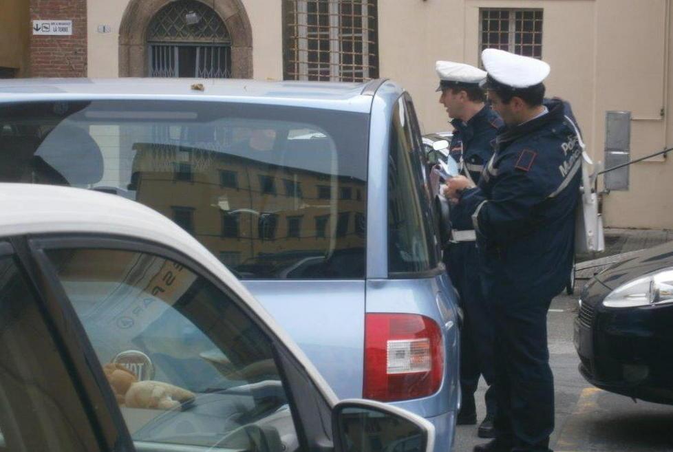 Compenso triplicato alla ditta: mezzo milione in tre anni 
