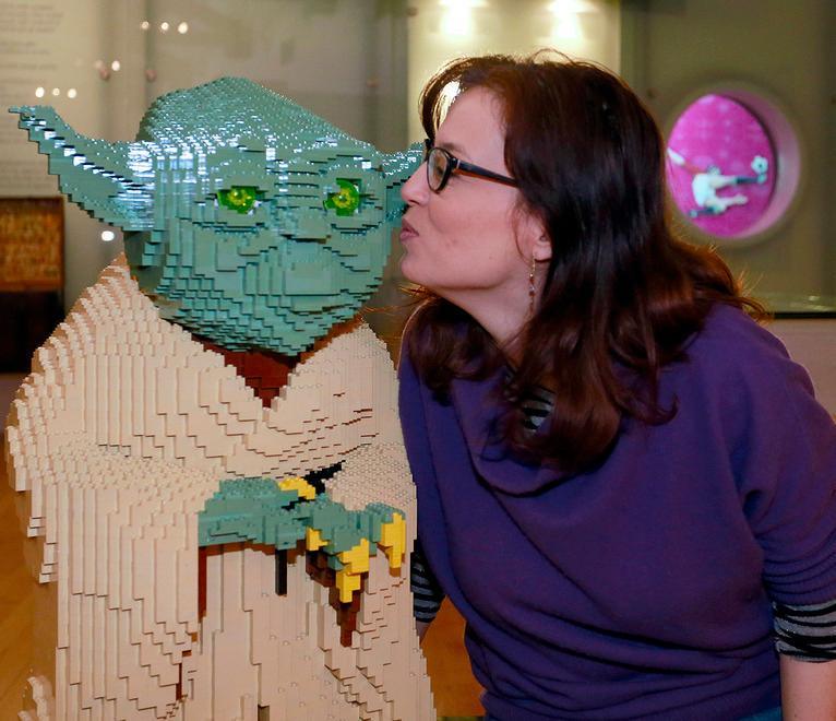 Da “Star Wars” ai “Simpson” in mostra gli anni ’80 e ’90 