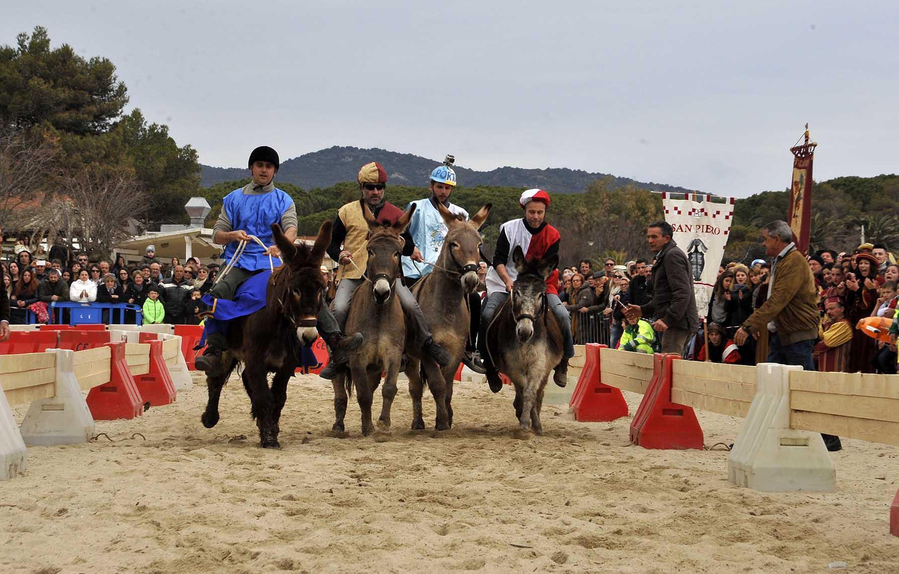 La partenza del palio (foto Giò Di Stefano)