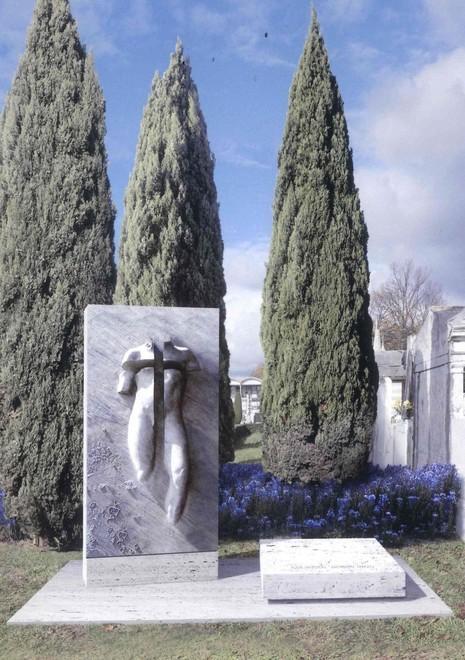  Mitoraj riposerà tra i benemeriti di Pietrasanta 