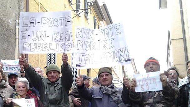 «Svuotiamo tutti i conti postali»