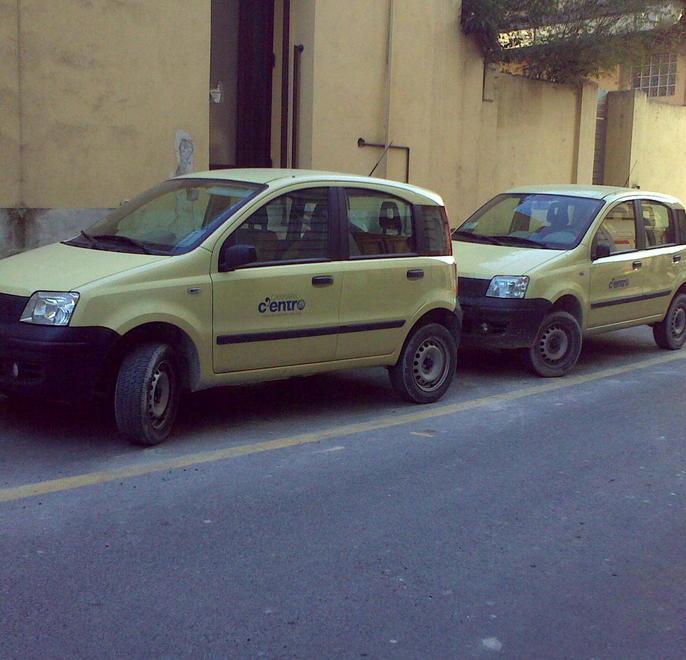 In palestra con l’auto aziendale 