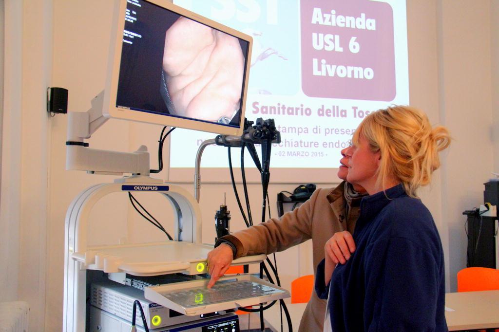 La nuova attrezzatura di endoscopia