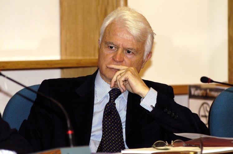 Aperta la "caccia" al giudice