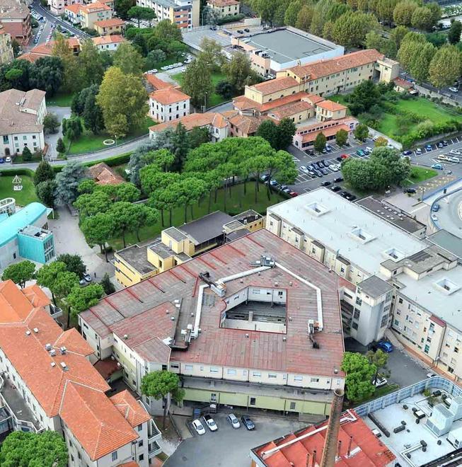 Pistoia, no all’hotel nell’ex convento: è troppo caro 