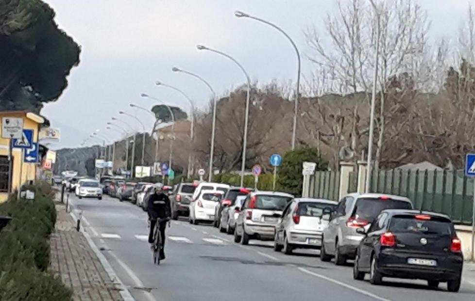 Traffico in tilt: l’onda d’urto su Massa 