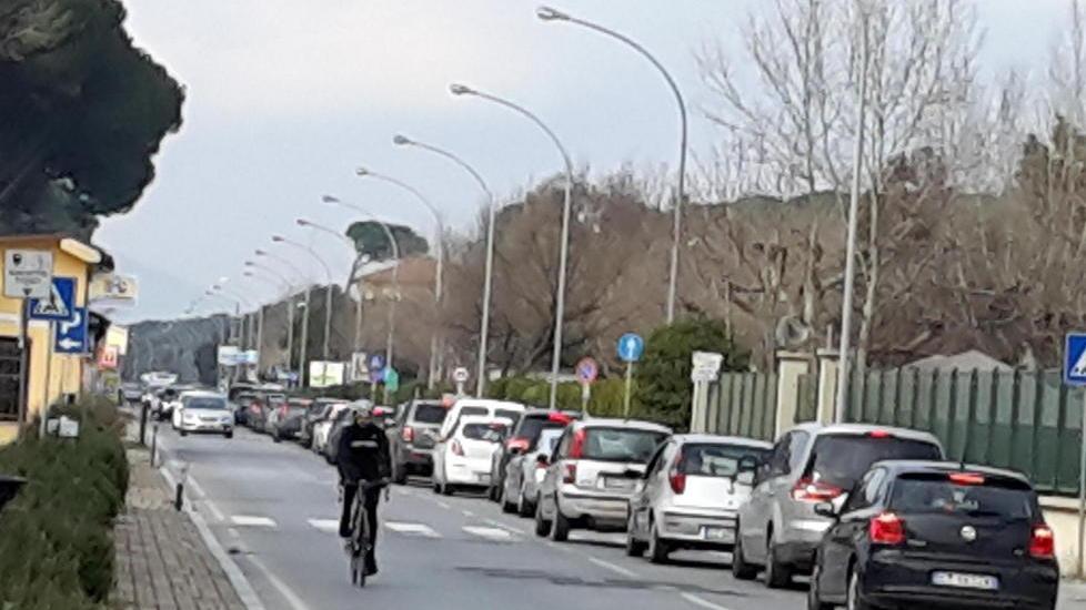 Traffico in tilt: l’onda d’urto su Massa