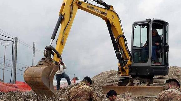 Chilometri deserti ma le case si salvano dal rischio sciacalli