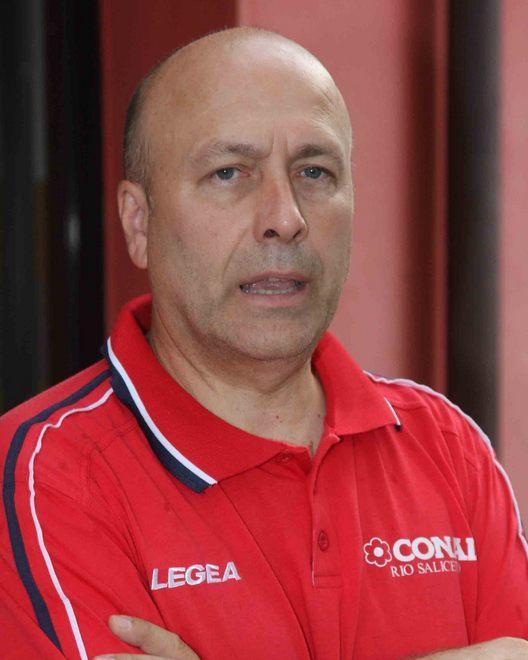 Il presidente contro l’arbitro