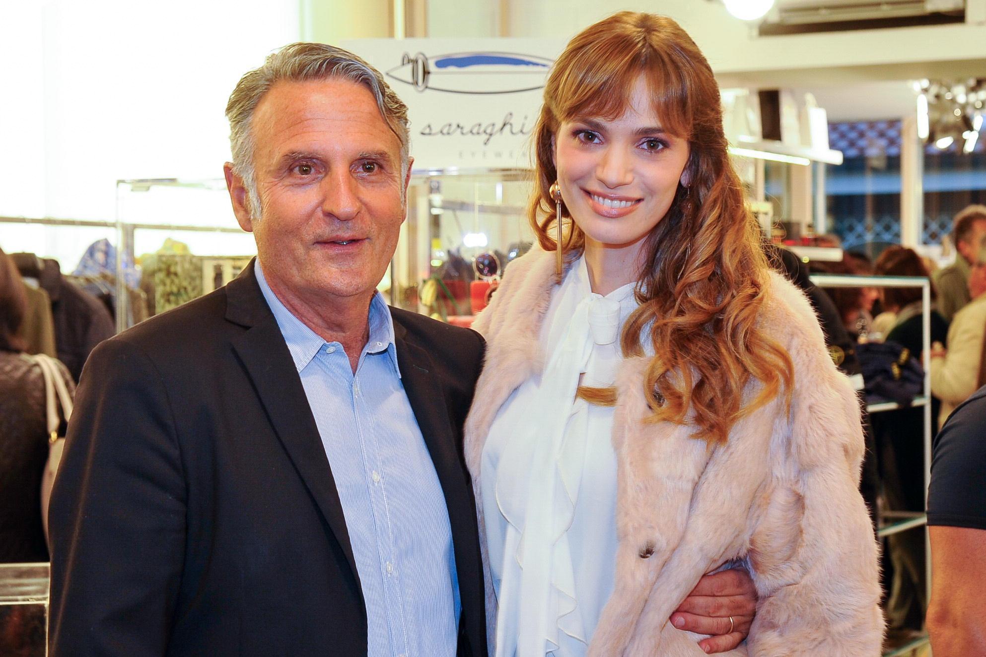 Massimo Rebecchi all'inaugurazione di un punto vendita della sua catena di negozi