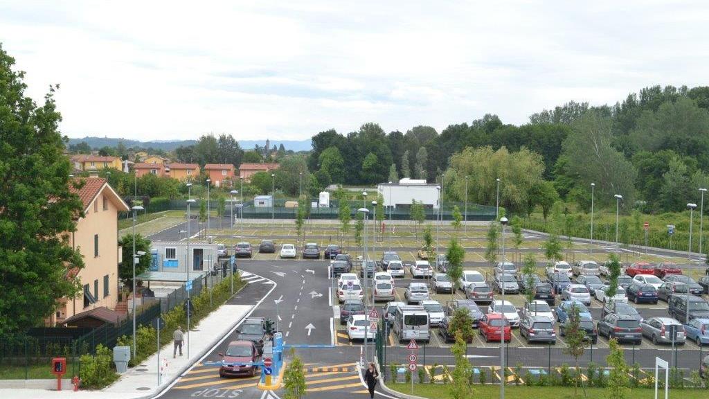 Il parcheggio dell'ospedale San Luca