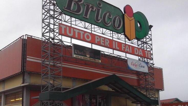 Colpo grosso al Brico Io Portata via la cassaforte