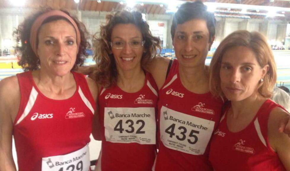 Record per la società e cinque medaglie ai Master di Ancona 