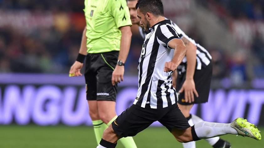 Juve indenne a Roma, scudetto blindato