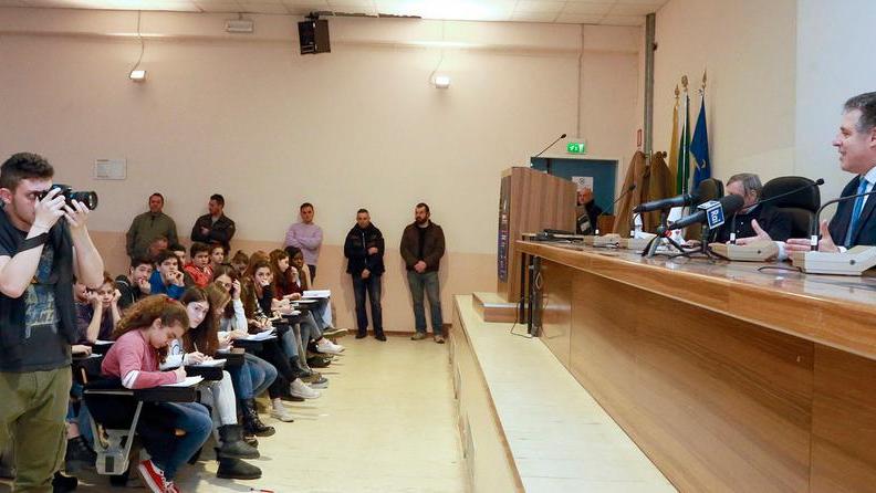 Di Matteo agli studenti: «L’indifferenza alleata della mafia»