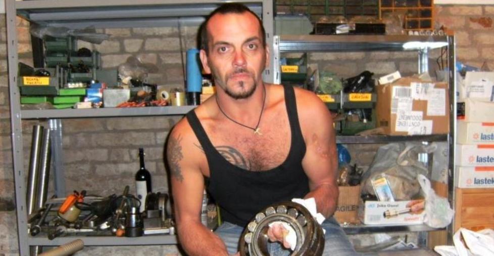 «Ho il cuore infranto per la morte di mio figlio» 