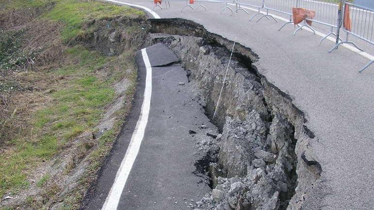 Ancora frane e strade dissestate