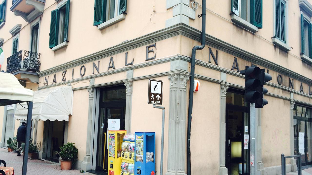 Lo storico bar Nazionale di corso Italia-via Lombroso