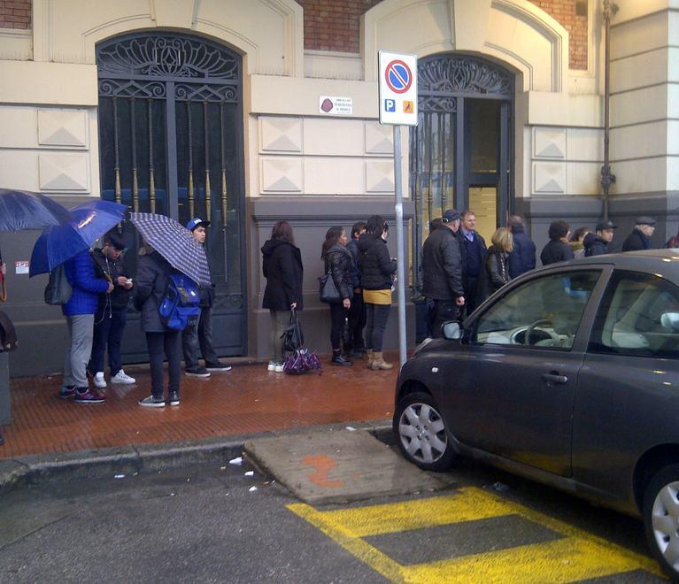 «Carta mobile Cap, attese intollerabili»