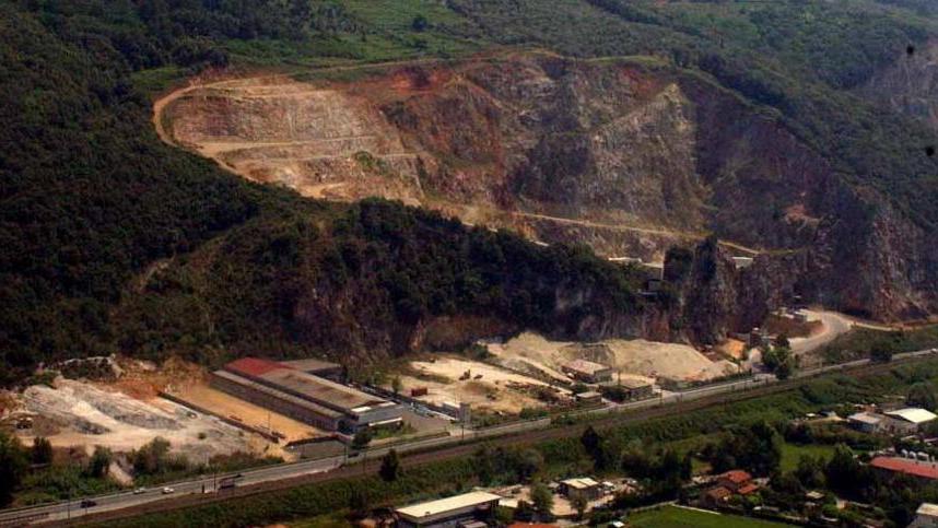 I grillini vogliono chiudere la Cava di Fornace