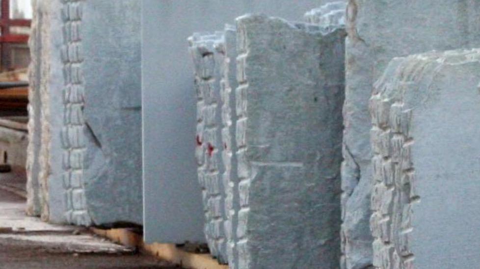 Blocchi al “nero”, la ditta fa opposizione