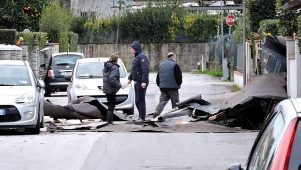 Seravezza, 150 interventi per liberare le strade 