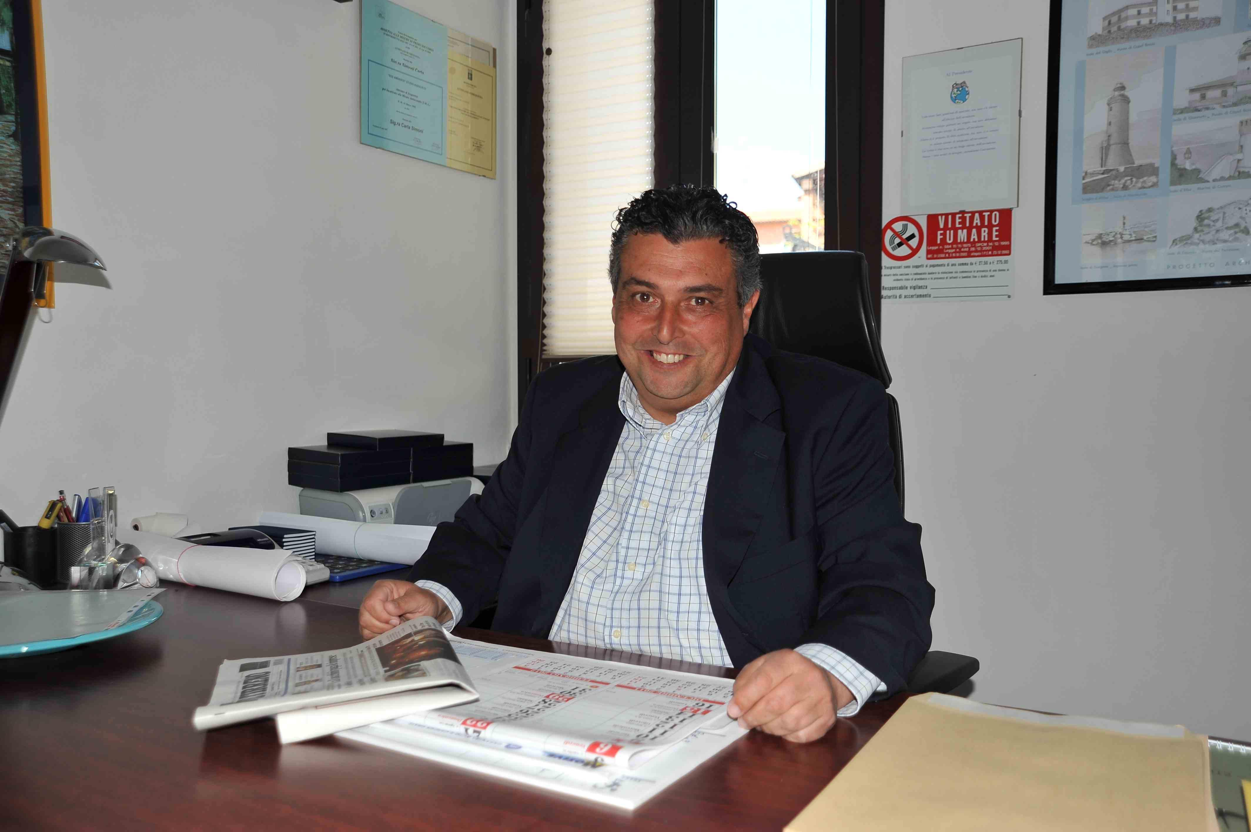 Il sindaco Luca Simoni