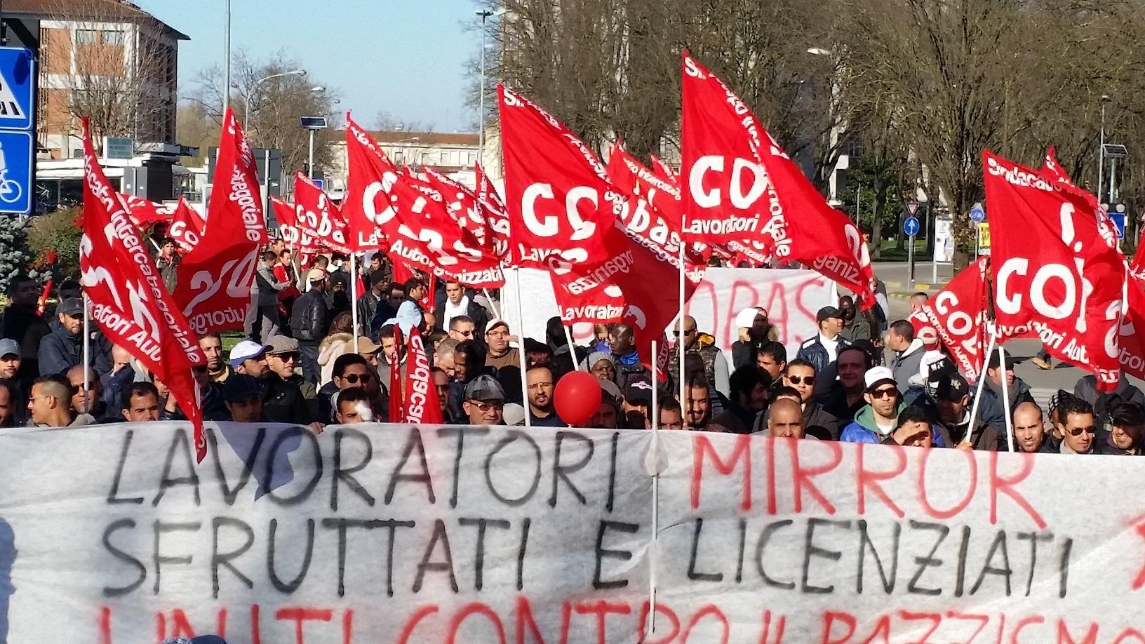 Corteo Mirror