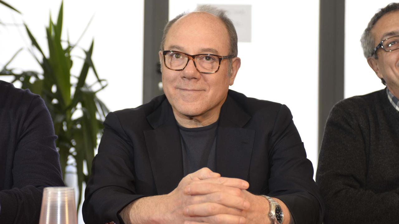 Carlo Verdone durante la conferenza stampa nel foyer del teatro Moderno di Grosseto (foto Agenzia Bf)